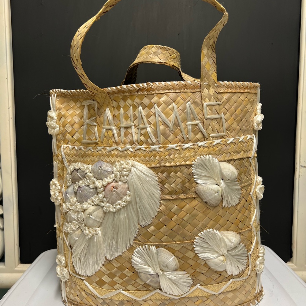 Bahamas Handcrafted Straw Tote Bag - Tan and Cream